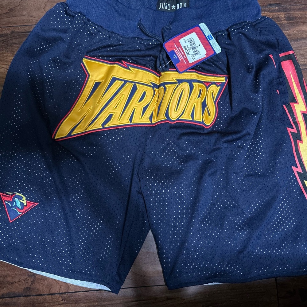 Just don warriors shorts size L